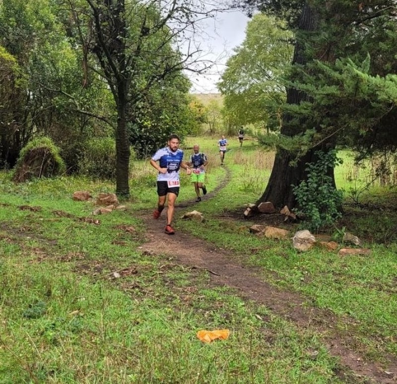Diego Daz y Laura Trumpio ganaron la carrera Cerro Largo Trail